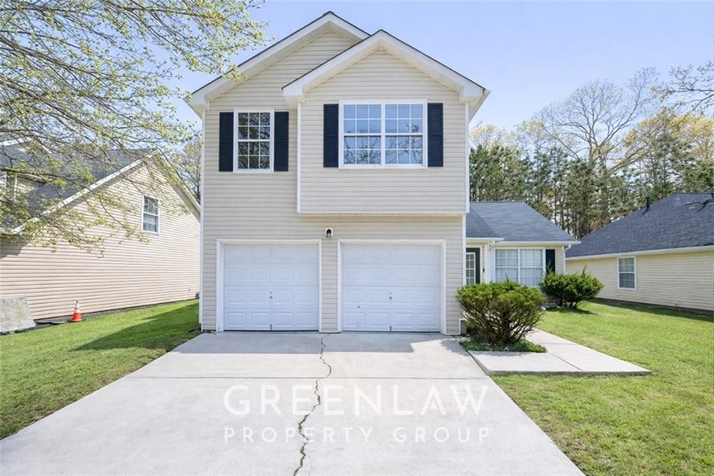 5521 Sapphire Circle , Ellenwood, GA 30294 Main Photo