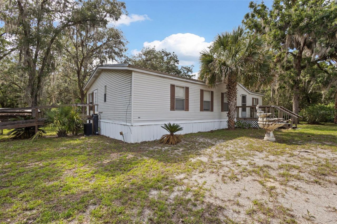 704 SE 791st Street, Old Town, FL 32680 Photo
