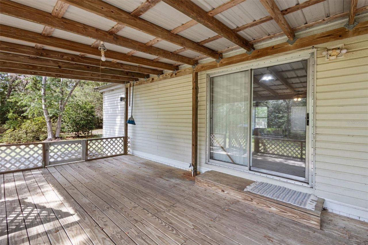 704 SE 791st Street, Old Town, FL 32680 Photo