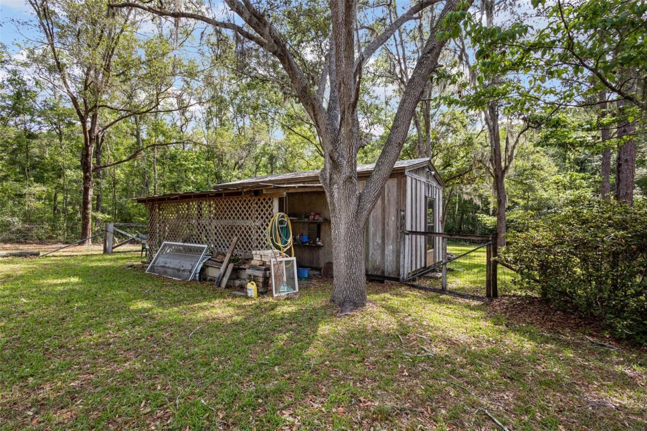 704 SE 791st Street, Old Town, FL 32680 Photo