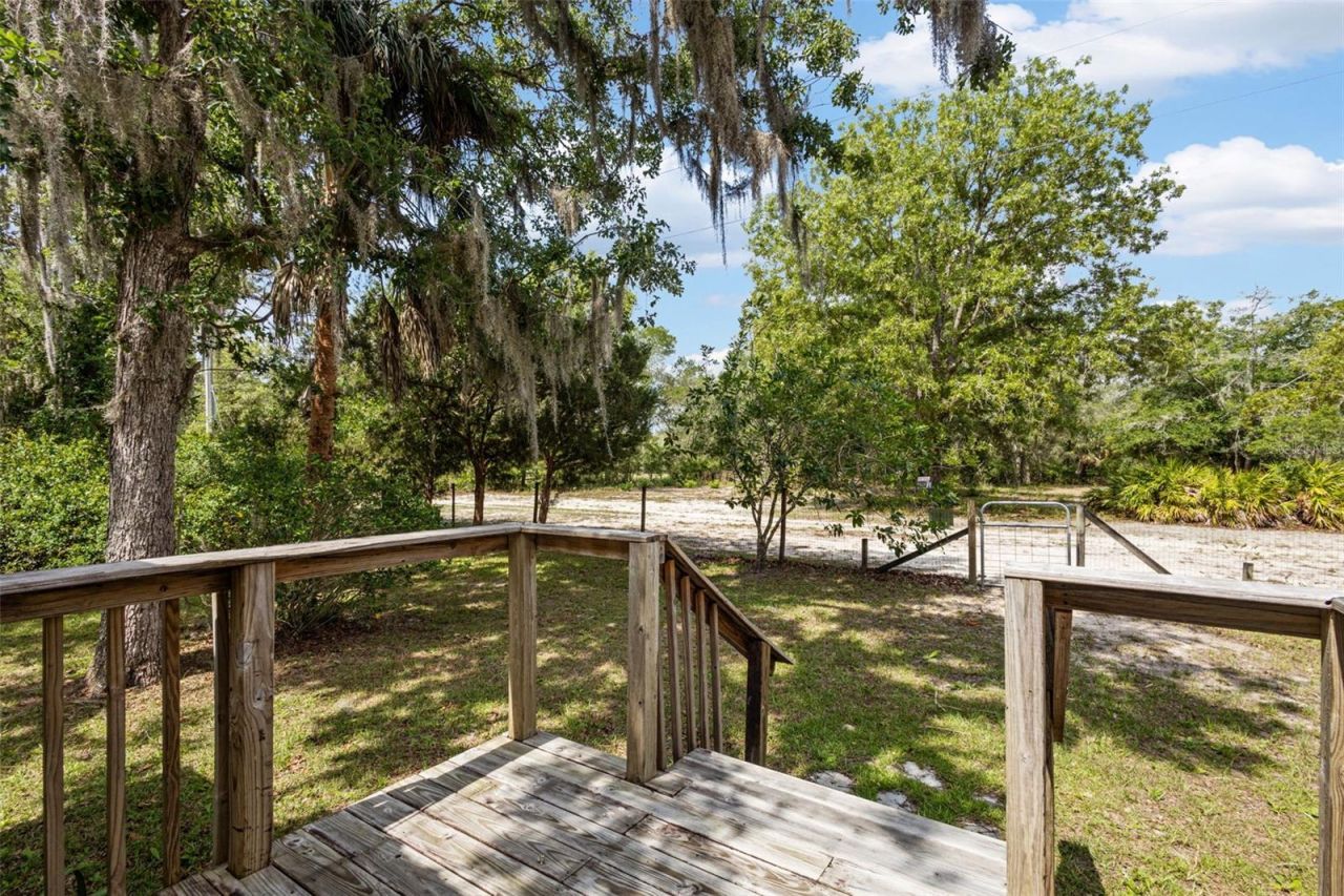 704 SE 791st Street, Old Town, FL 32680 Photo