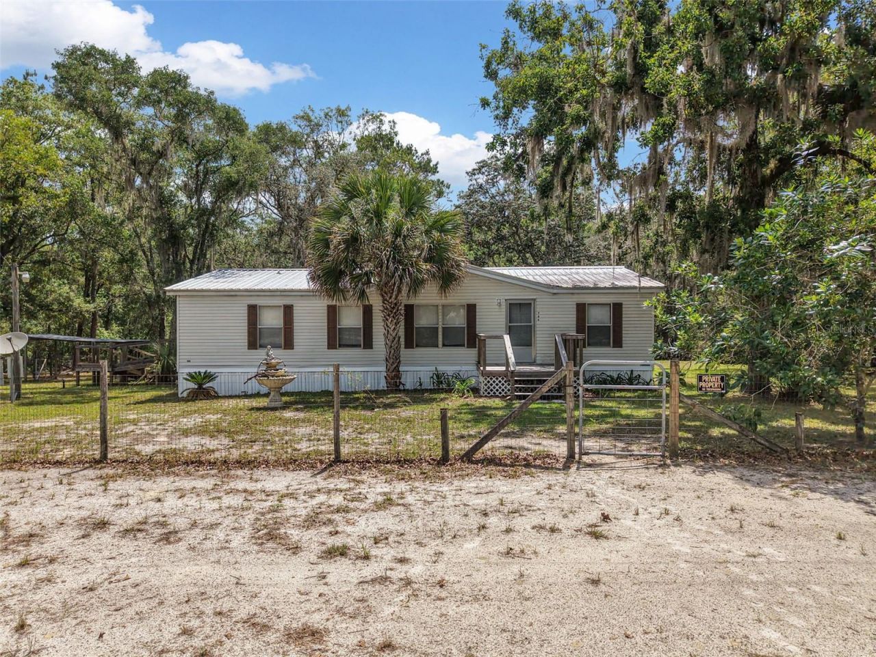 704 SE 791st Street, Old Town, FL 32680 Photo