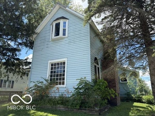 321 W Jay Street , Dunkirk, IN 47336