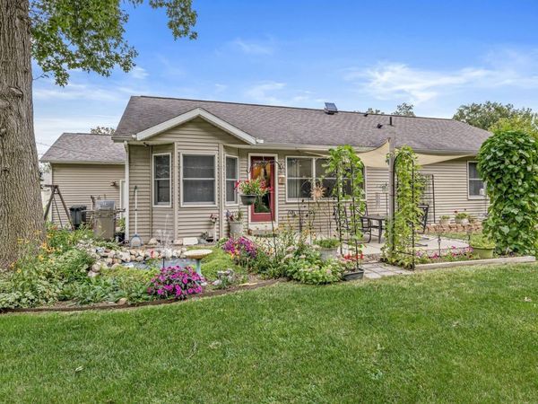 30336 Wynd Tree Boulevard, Elkhart, IN 46516