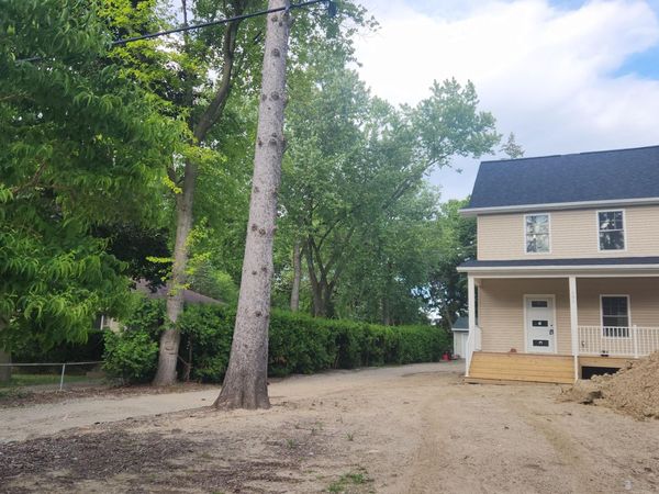 592 Kuehnle Avenue, Ann Arbor, MI 48103