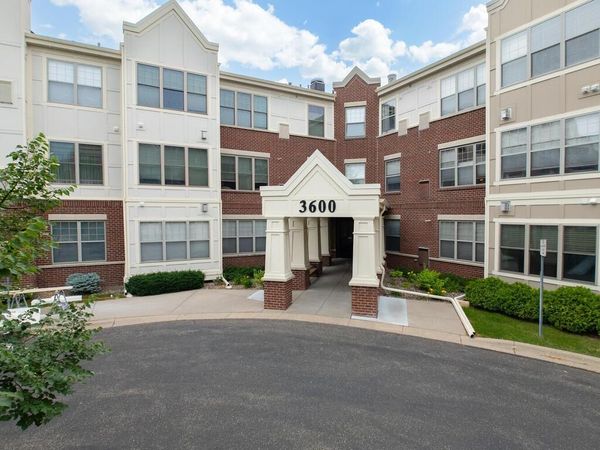 3600 Wooddale Avenue S, Unit 304, Saint Louis Park, MN 55416