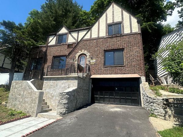 55 Brookdale Drive , Yonkers, NY 10710