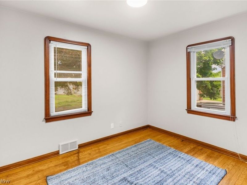 1340 E Boston Avenue, Youngstown, OH 44502 Photo 13