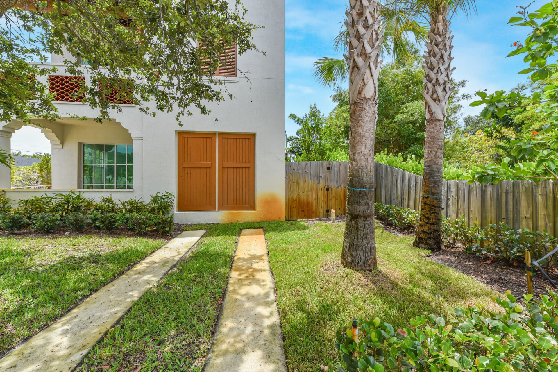 129 S K Street, Lake Worth, FL 33460 Photo