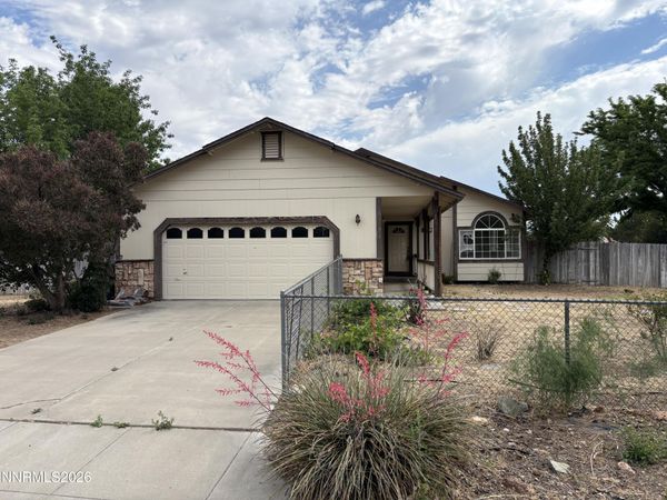 280 Veronica Avenue, Sparks, NV 89436