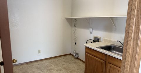280 Veronica Avenue, Sparks, NV 89436 Photo