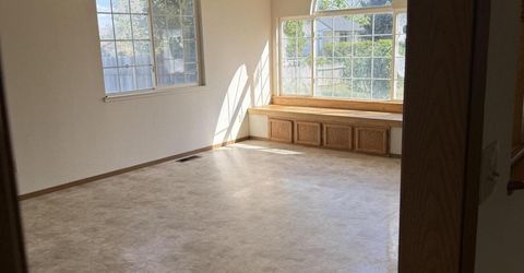 280 Veronica Avenue, Sparks, NV 89436 Photo