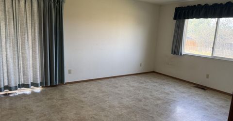 280 Veronica Avenue, Sparks, NV 89436 Photo