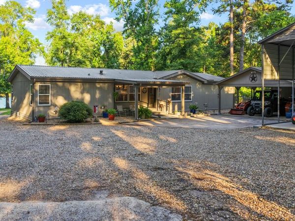 197 SHREVEPORT Street , Avinger, TX 75630