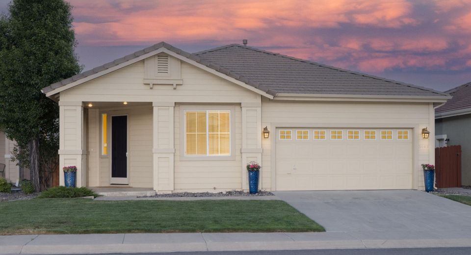 3443 Long Drive, Minden, NV 89423 Photo