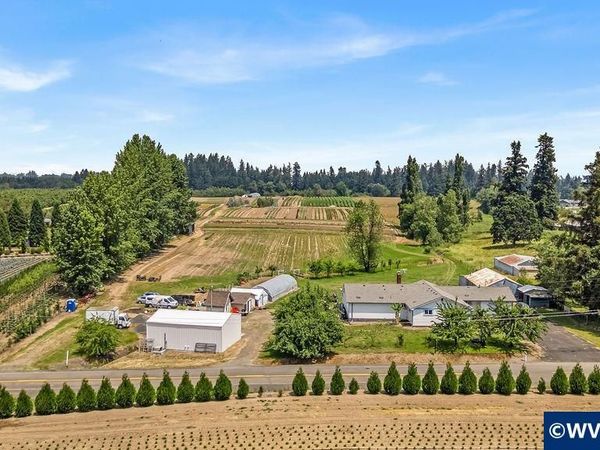 6637 Rochester St NE, Salem, OR 97305