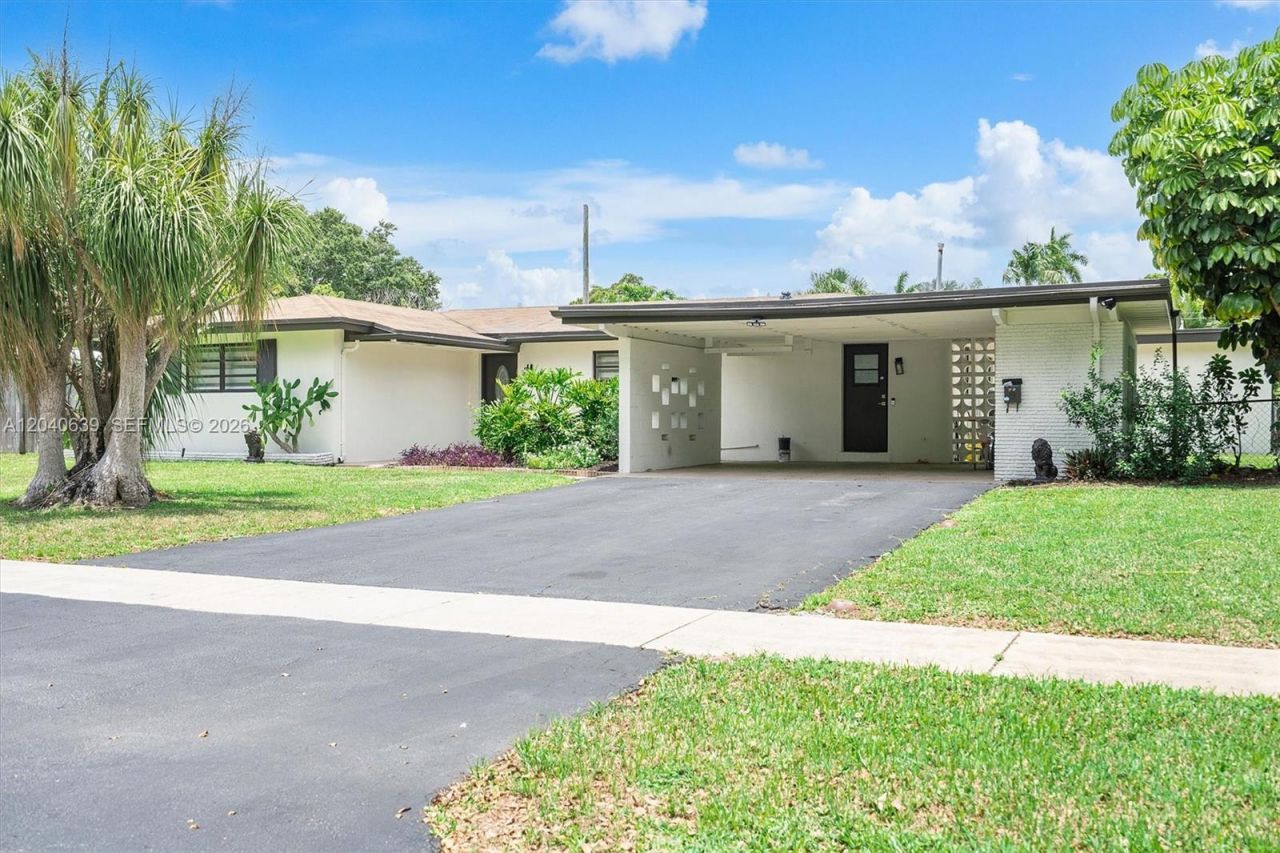 885 Azalea Ct , Plantation, FL 33317 Photo