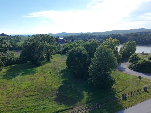 Big Valley Rd, Sharps Chapel, TN 37866
