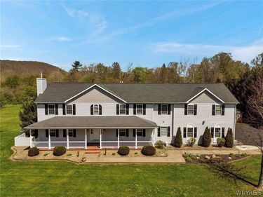 6174 Fairview Lane, Great Valley, NY 14741