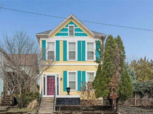 2522 Charlotte Street, Kansas City, MO 64108