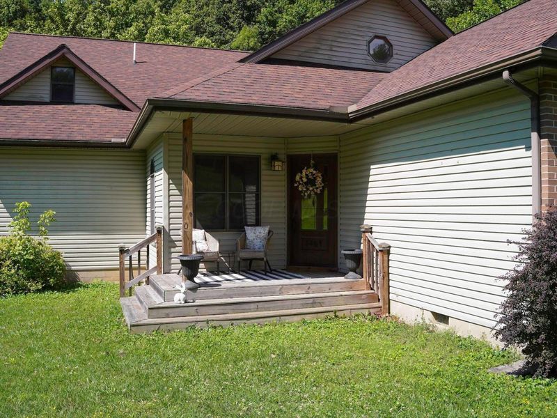 1451 Meadow Run Road, Waverly, OH 45690 Photo 3