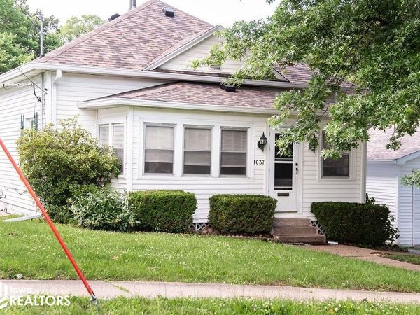 1637 Locust Street, Ottumwa, IA 52501