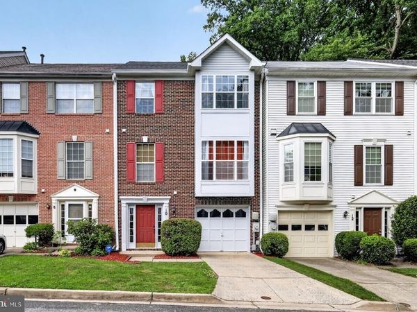 10 AUGUSTINE COURT, GAITHERSBURG, MD 20879