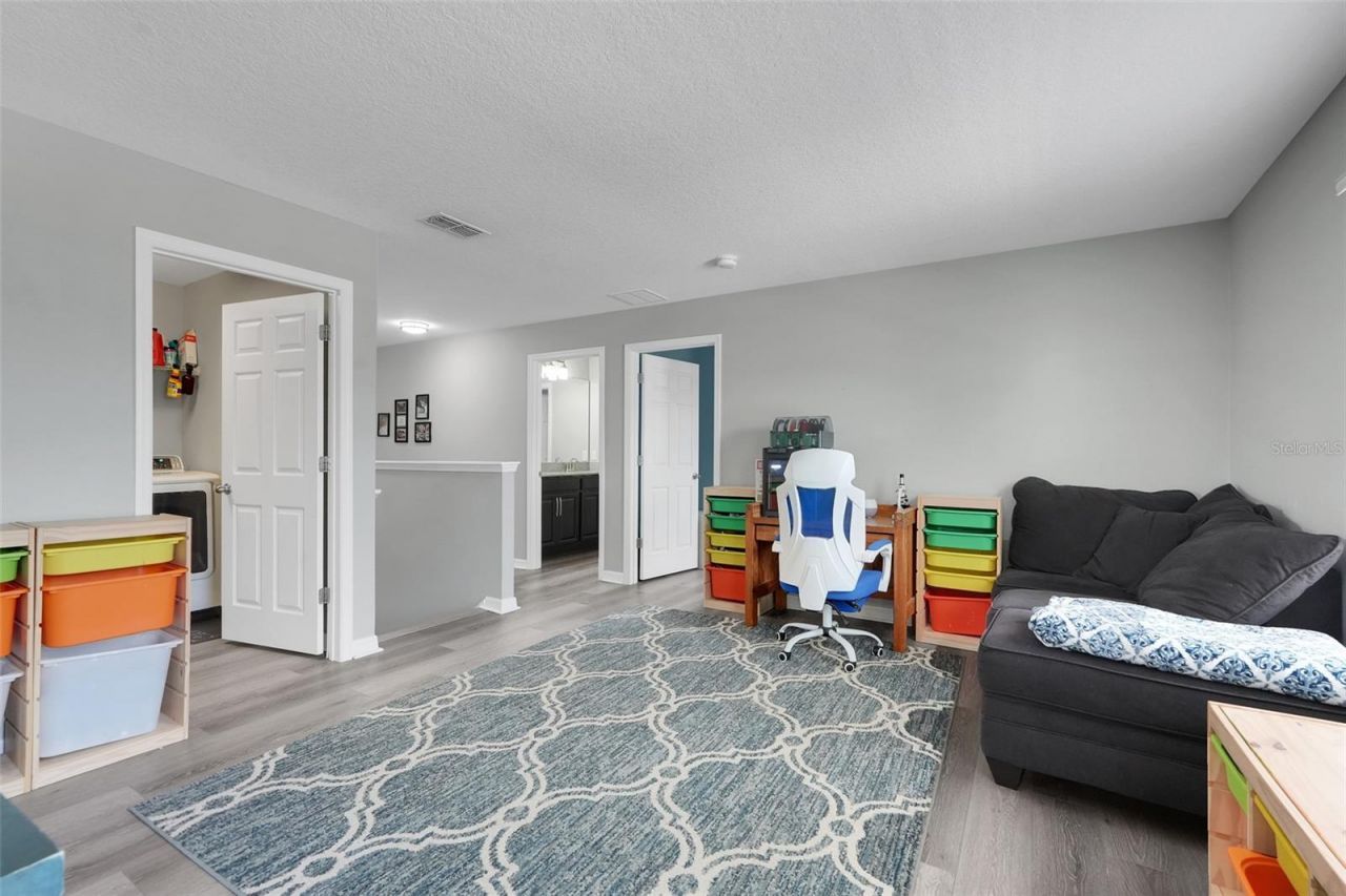 693 Black Eagle Drive, Groveland, FL 34736 Photo