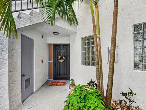 5395 Firenze Drive, Unit B, Boynton Beach, FL 33437