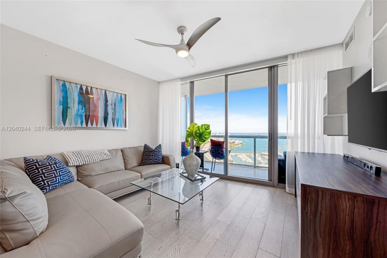 888 Biscayne Blvd, Unit 3907, Miami, FL 33132 Photo
