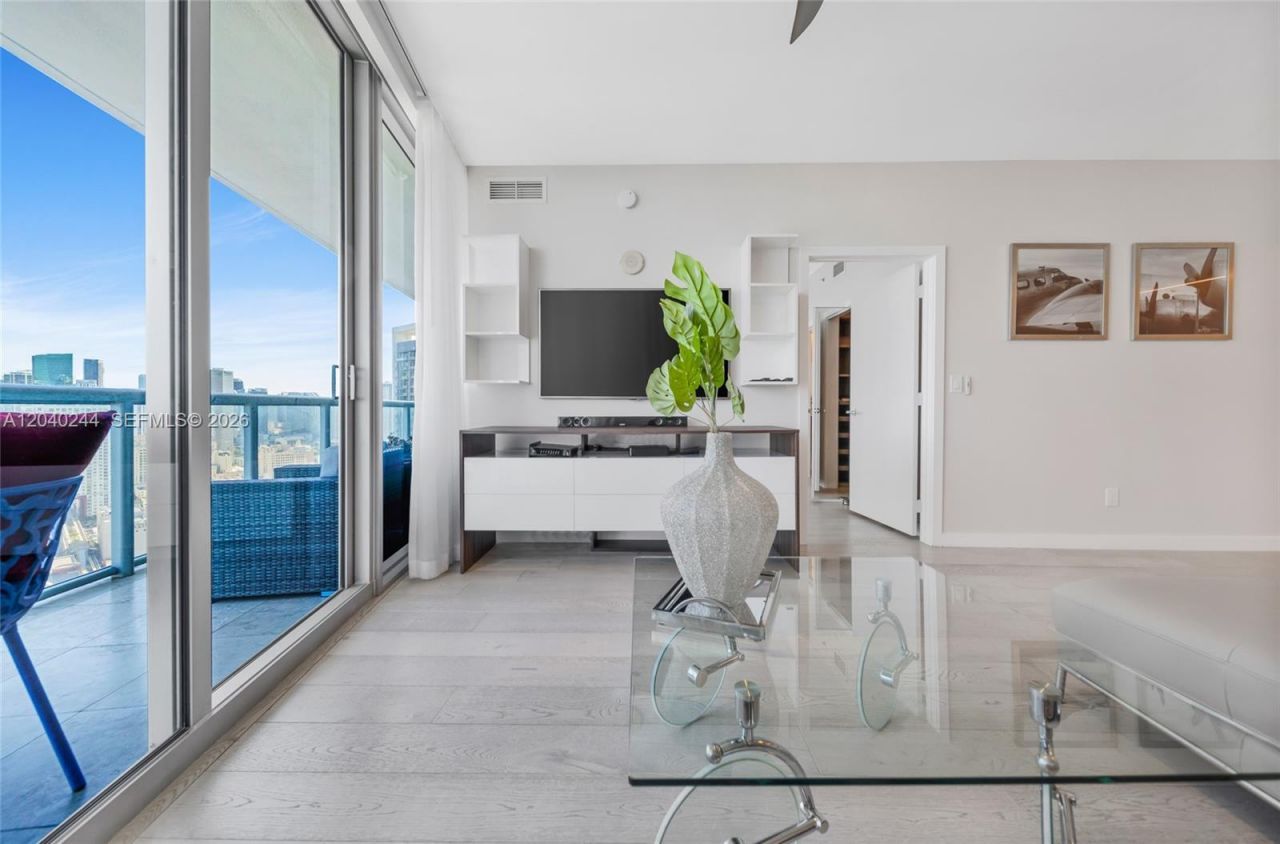 888 Biscayne Blvd, Unit 3907, Miami, FL 33132 Photo
