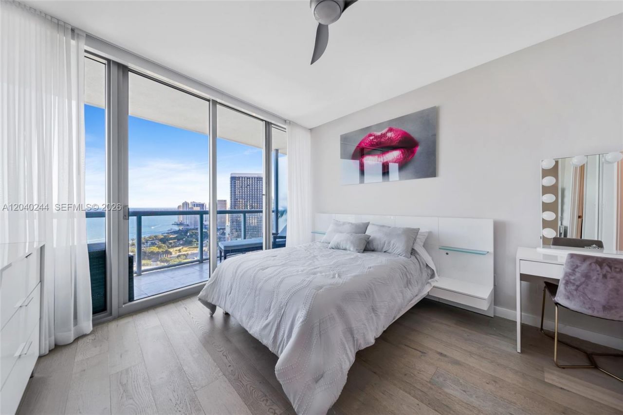 888 Biscayne Blvd, Unit 3907, Miami, FL 33132 Photo