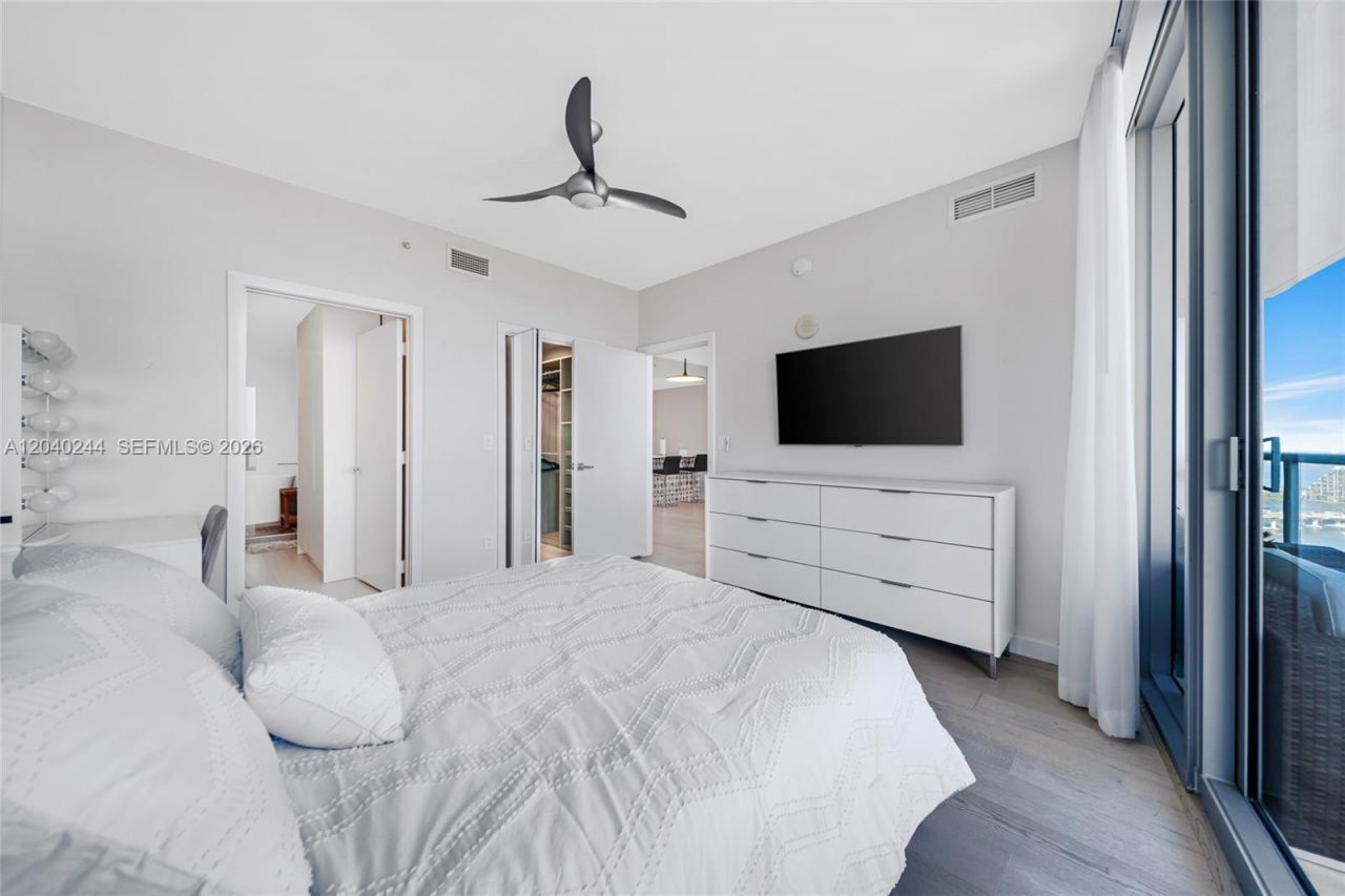 888 Biscayne Blvd, Unit 3907, Miami, FL 33132 Photo