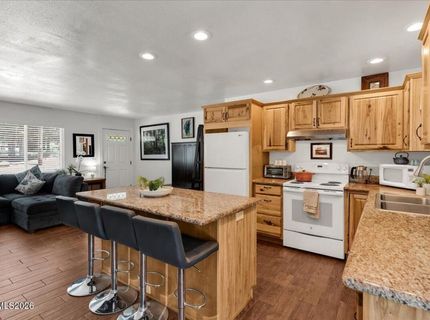 1774 Ababco Street, South Lake Tahoe, CA 96150 Photo