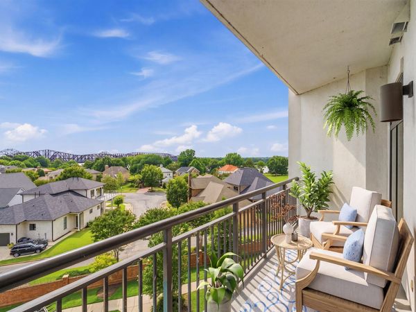 717 RIVERSIDE DR, Unit 504, Memphis, TN 38103