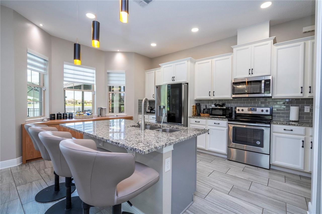 10431 Siddington Drive, Orlando, FL 32832 Photo