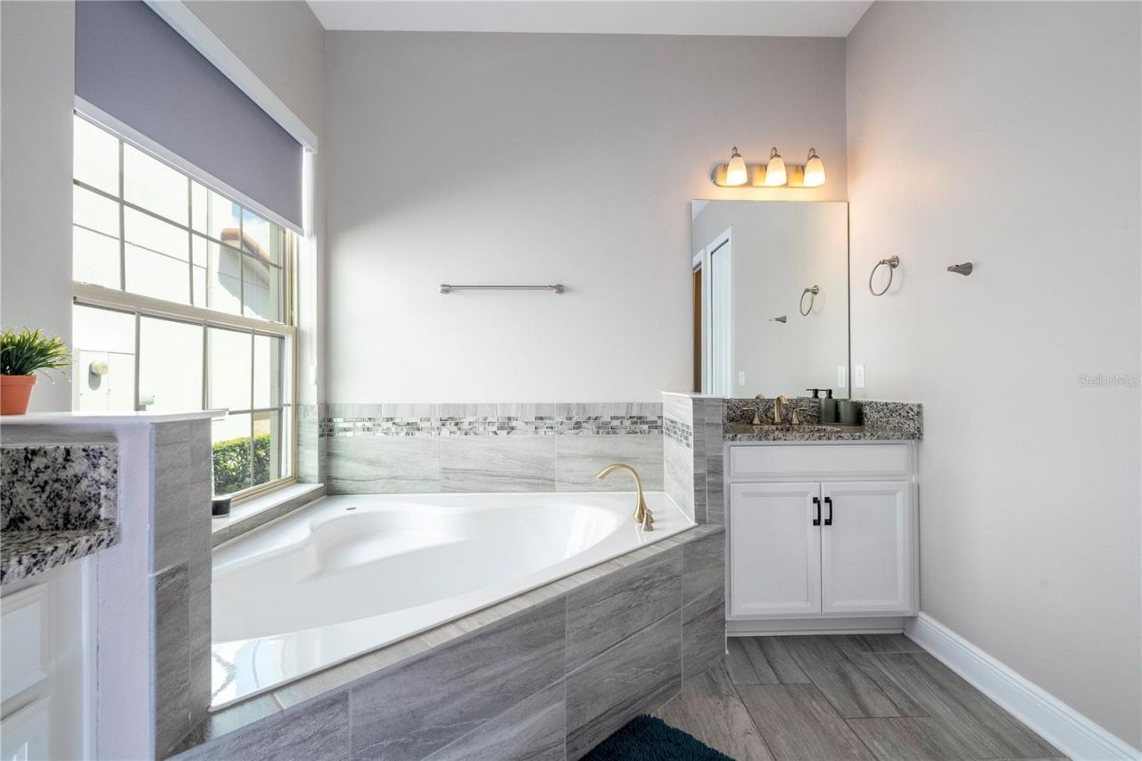 10431 Siddington Drive, Orlando, FL 32832 Photo