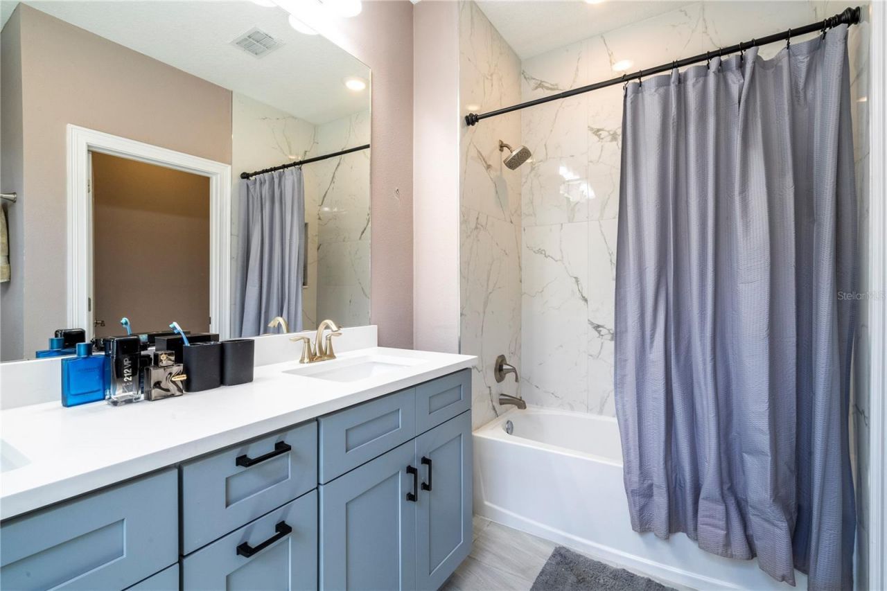 10431 Siddington Drive, Orlando, FL 32832 Photo