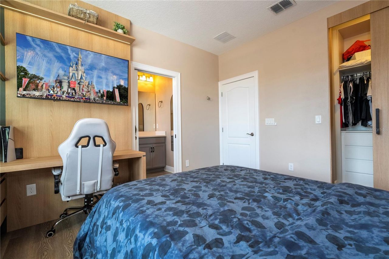 10431 Siddington Drive, Orlando, FL 32832 Photo