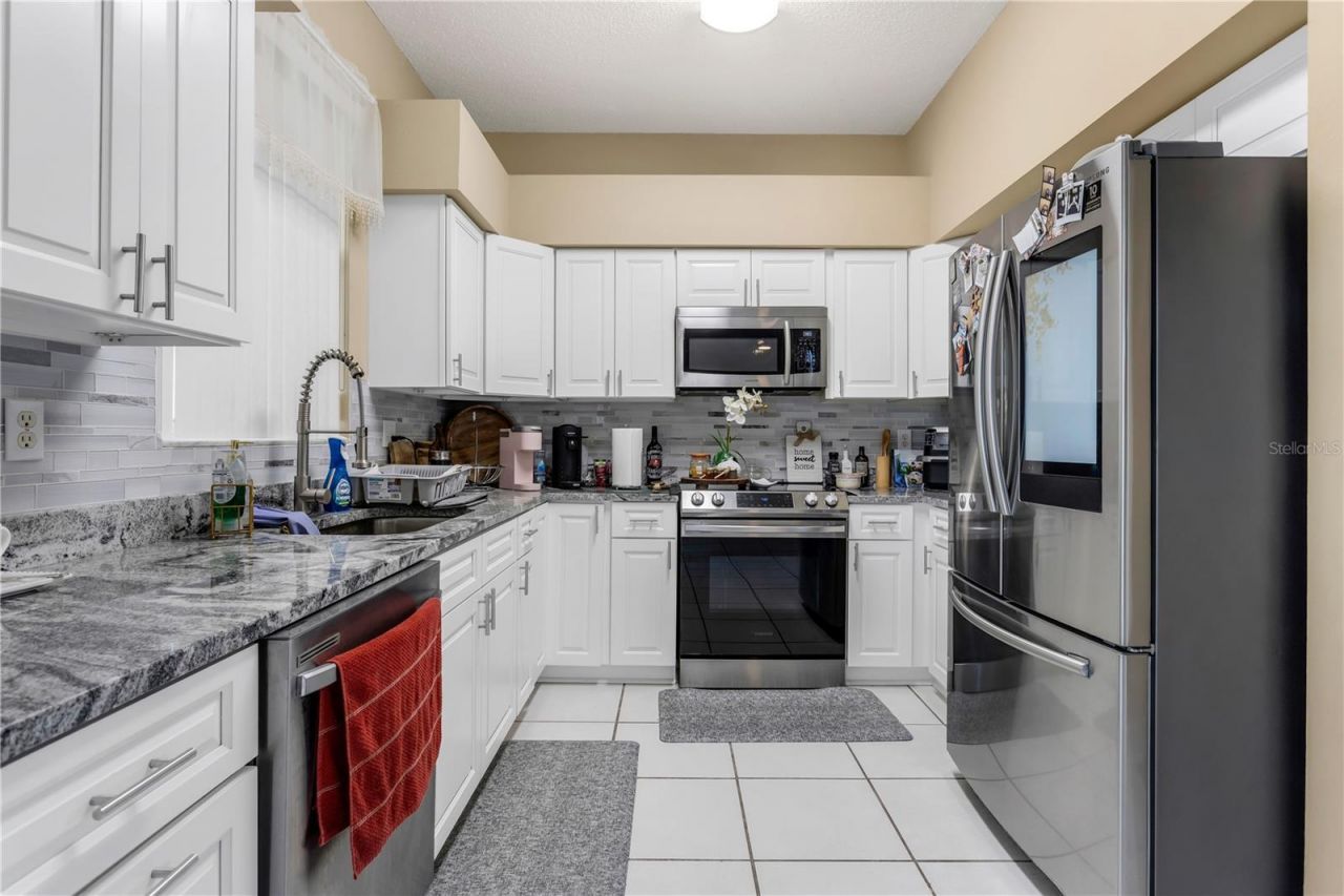 11436 Georgetown Circle, Tampa, FL 33635 Photo