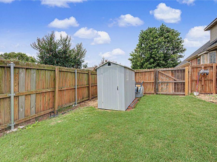 Property Image 38