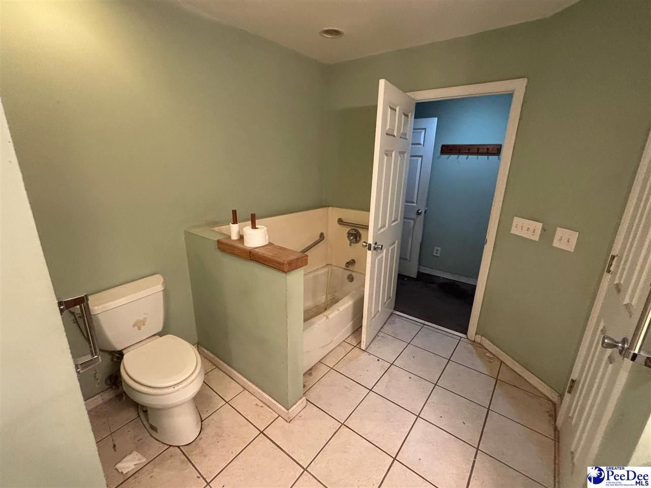 2685 N Fraser St Photo 12