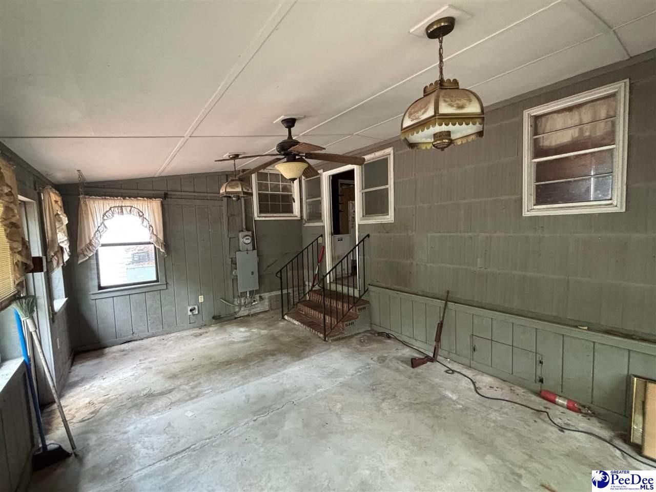 2685 N Fraser St Photo 36
