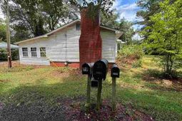 2685 N Fraser St photo 4