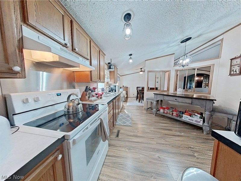 17015 Mcintosh Road, Wellsville, OH 43968 Photo 8