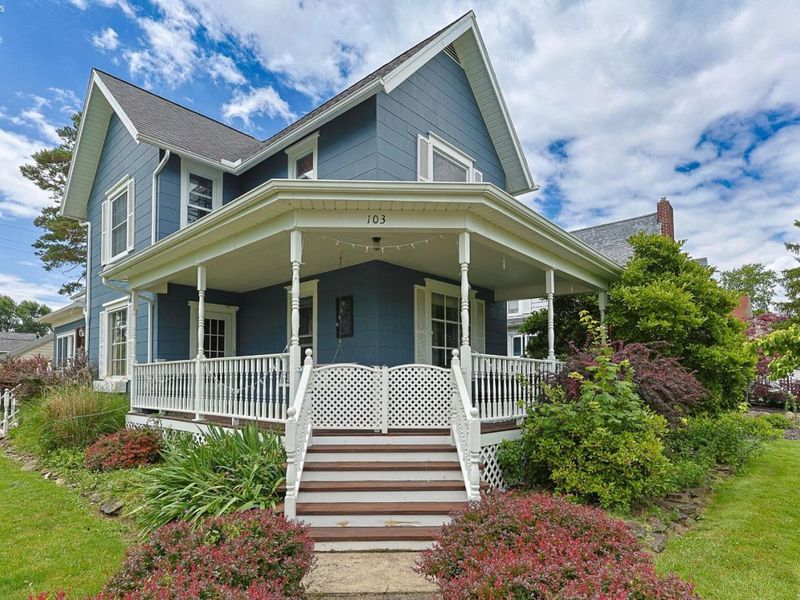 103 W 6th, Port Clinton, OH 43452 Photo 1