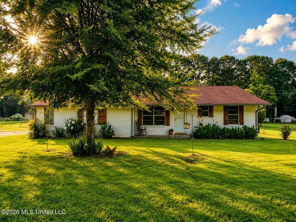 99 Crestfield Road, Coldwater, MS 38618