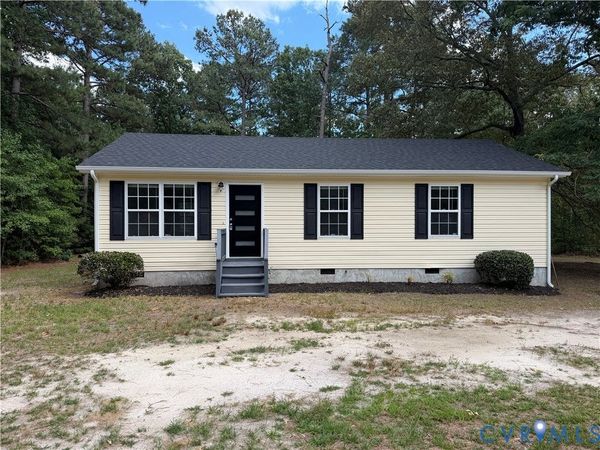 21152 Comans Well Road , Sussex, VA 23897