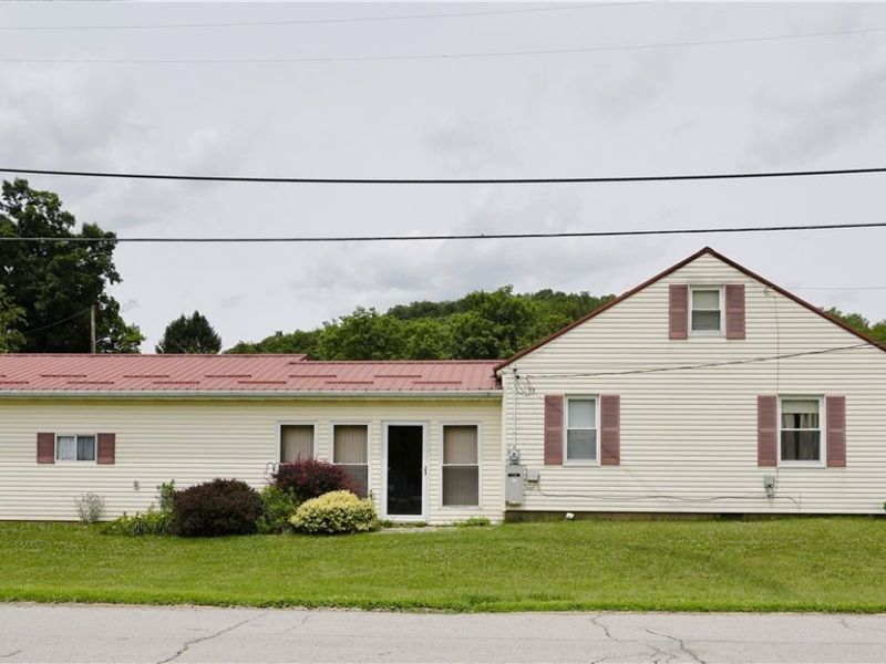 515 Clifton Street, Glenmont, OH 44628 Photo 2