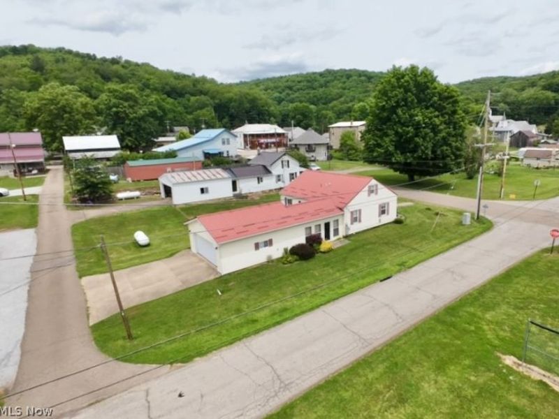 515 Clifton Street, Glenmont, OH 44628 Photo 8